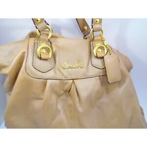 Coach Leather Grain Ashley F5513 All Shoulder Bag